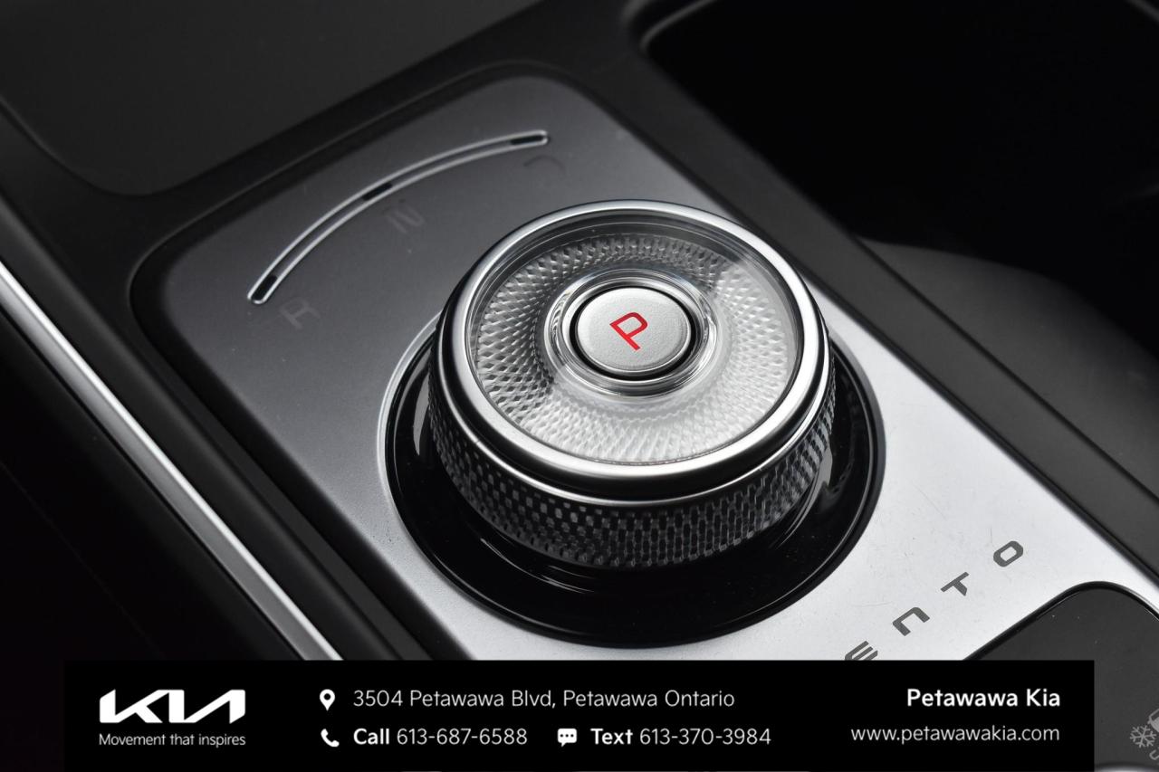 2026 Kia Sorento Plug-In Hybrid LX Sport Utility Photo