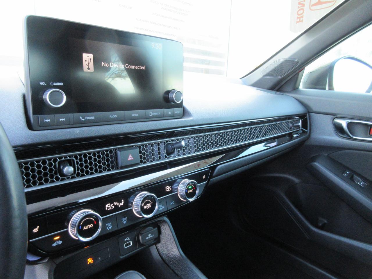 2023 Honda Civic Sport-B 4dr Sedan Photo