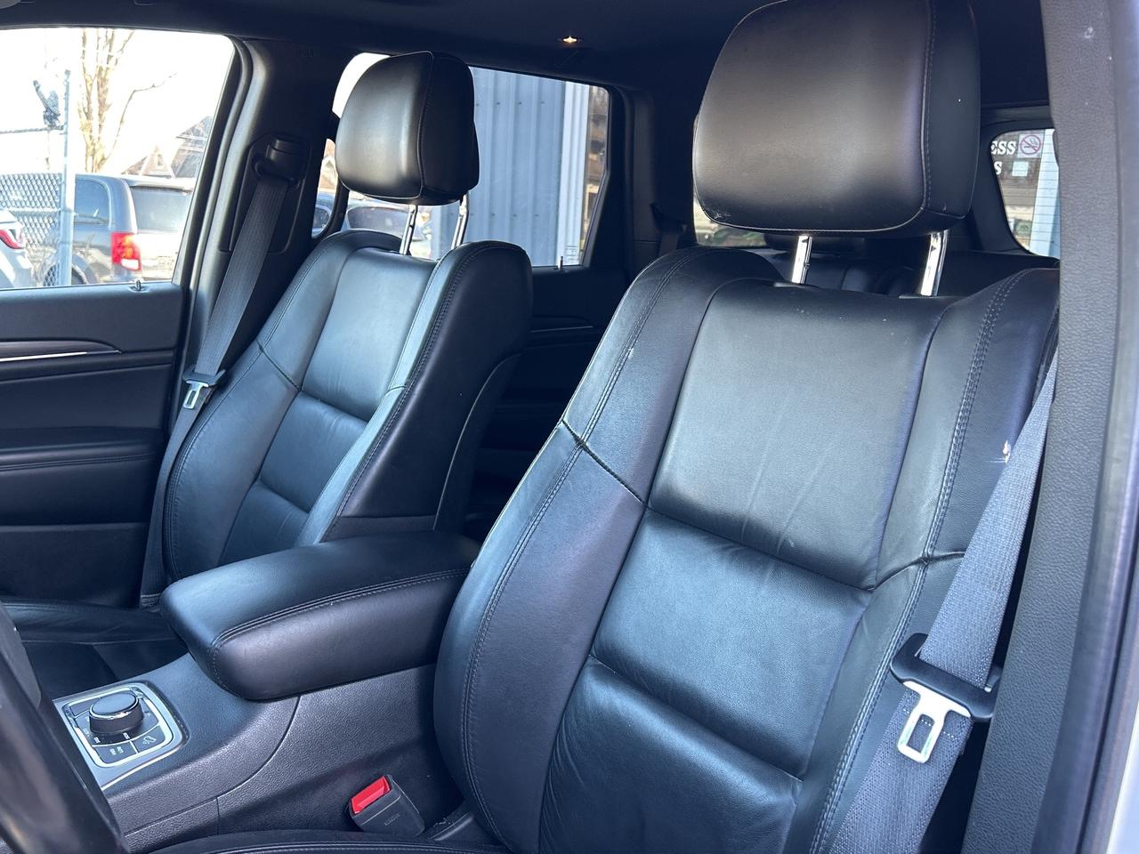 2021 Jeep Grand Cherokee Limited  ** PRO - TECH ** TOW PKG. ** Photo