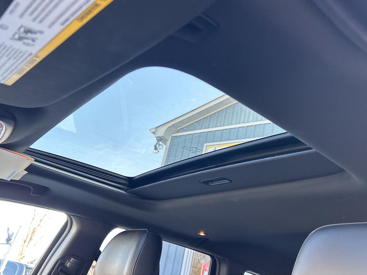 2021 Jeep Grand Cherokee Limited  ** PRO - TECH ** TOW PKG. ** Photo