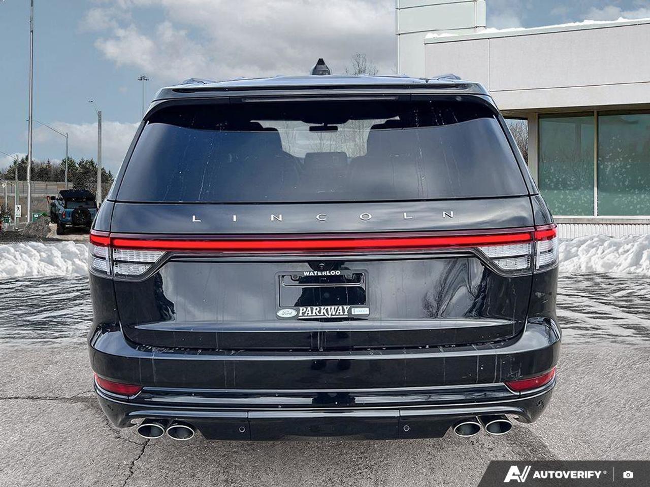 2025 Lincoln Aviator Reserve   HTD STEER WHEEL   HTD FRONT SEATS Photo