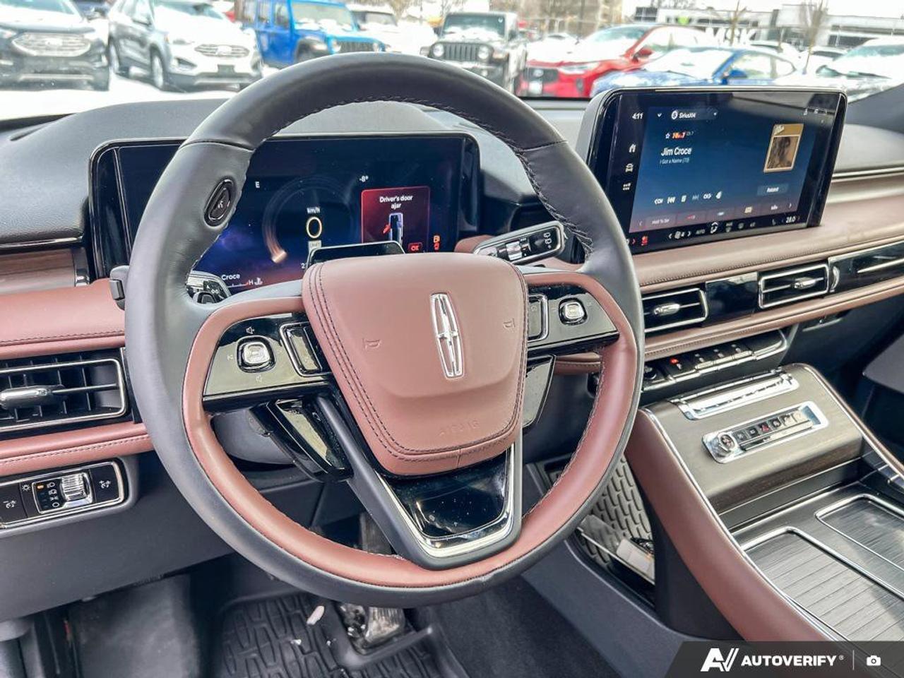 2025 Lincoln Aviator Reserve   HTD STEER WHEEL   HTD FRONT SEATS Photo