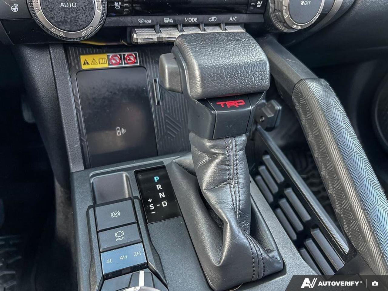 2025 Toyota 4Runner Hybrid   LEATHER   SUNROOF   NAV Photo