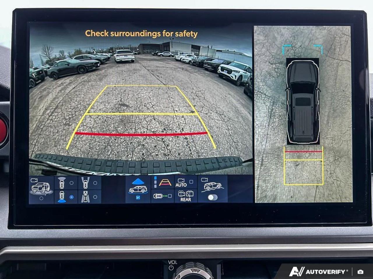 2025 Toyota 4Runner Hybrid   LEATHER   SUNROOF   NAV Photo