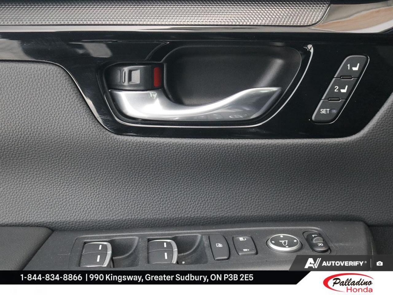 2023 Honda CR-V Hybrid Touring Photo