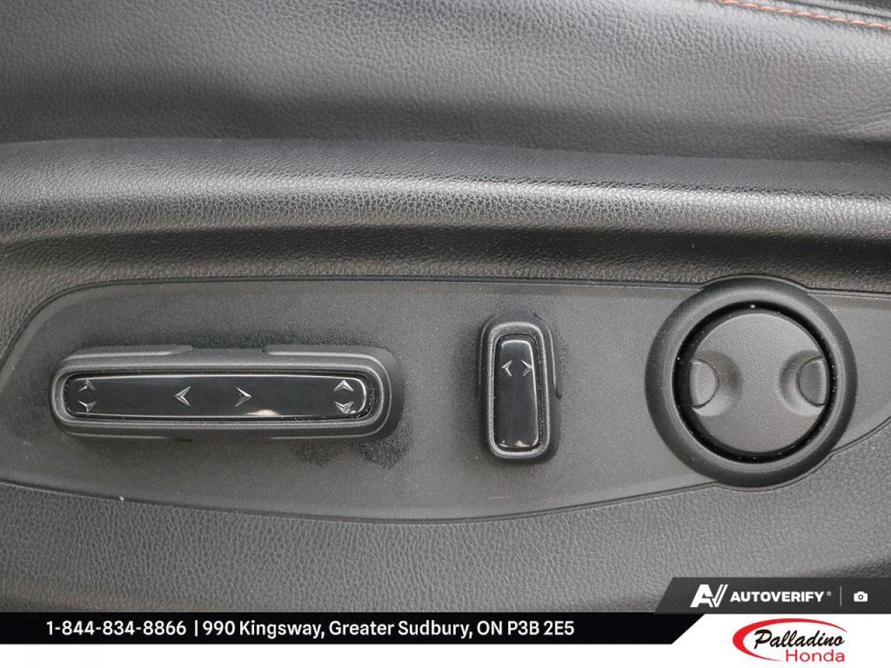 2023 Honda CR-V Hybrid Touring Photo