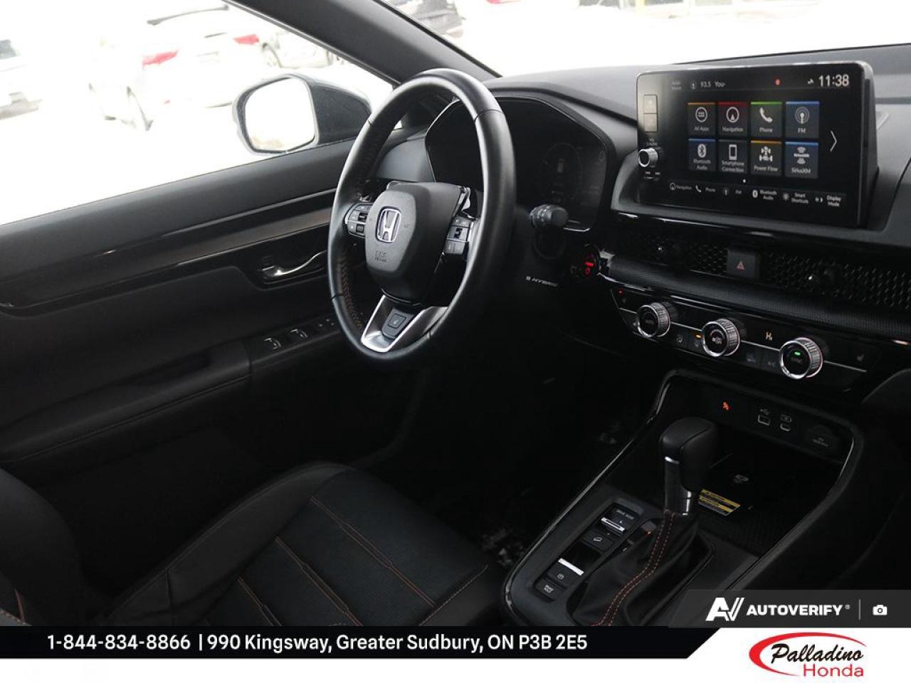 2023 Honda CR-V Hybrid Touring Photo