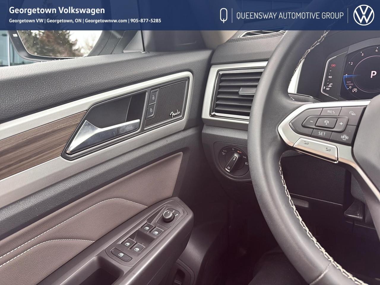 2022 Volkswagen Atlas 2.0 TSI Highline Alloy Wheel Pkg   Pano Roof   Car Photo