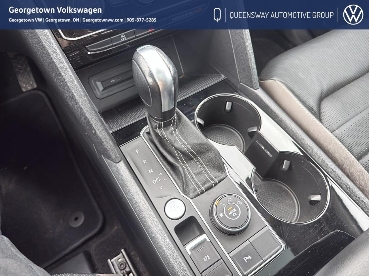 2022 Volkswagen Atlas 2.0 TSI Highline Alloy Wheel Pkg   Pano Roof   Car Photo