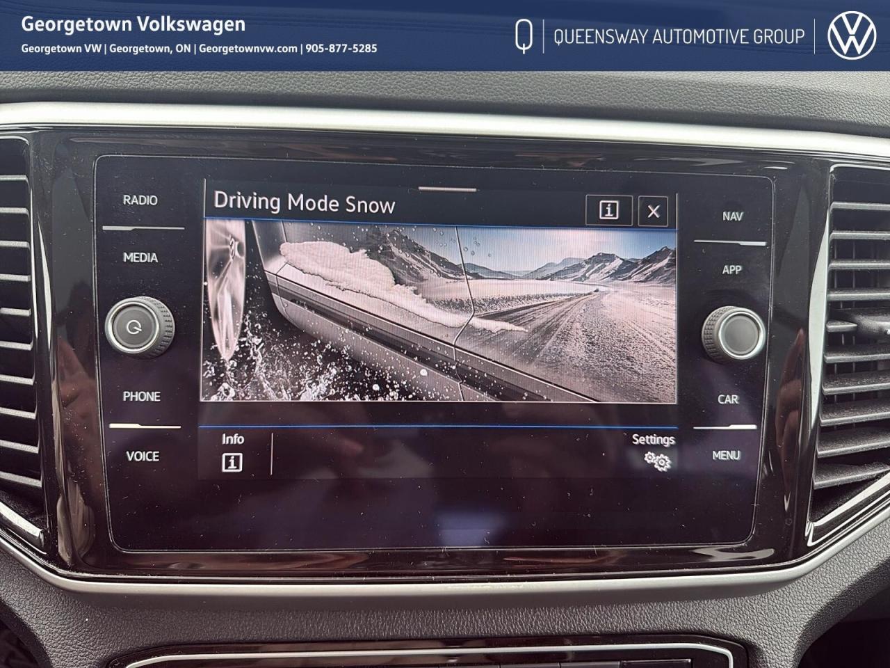 2022 Volkswagen Atlas 2.0 TSI Highline Alloy Wheel Pkg   Pano Roof   Car Photo