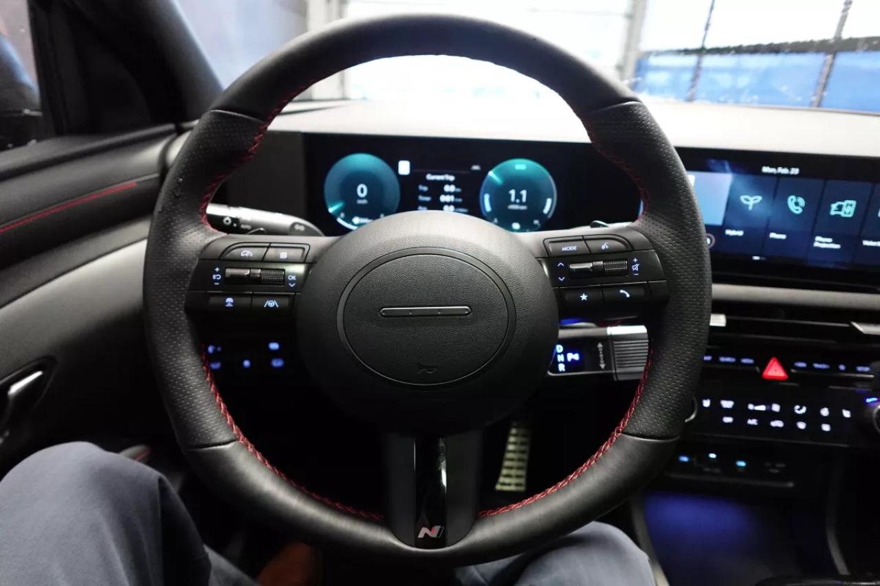 2026 Hyundai Tucson Hybrid N-LINE   HTD SEATS   HYRBID   HEATED WHEEL   SPORT Photo