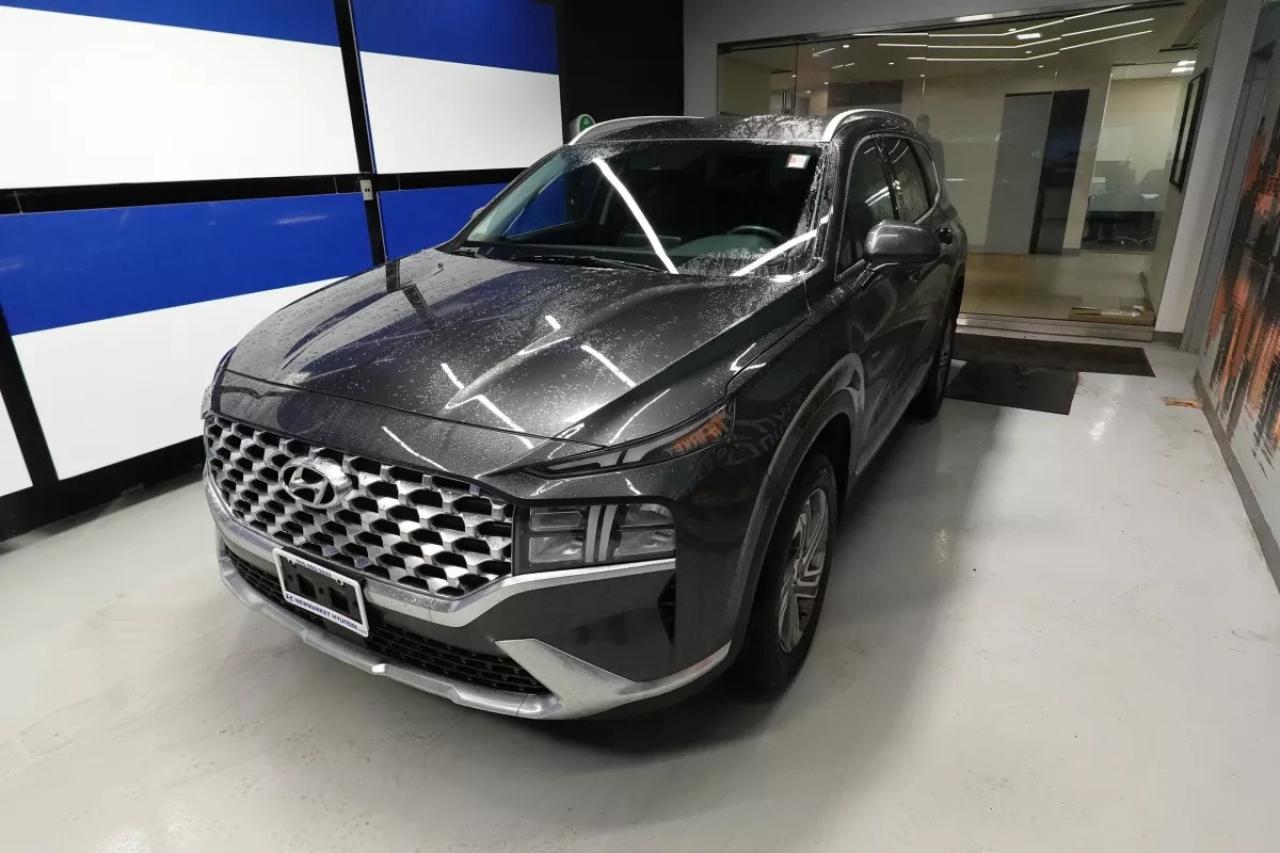 2023 Hyundai Santa Fe PREFERRED   HEATED SEATS    HEATED WHEEL   APPLE C Photo
