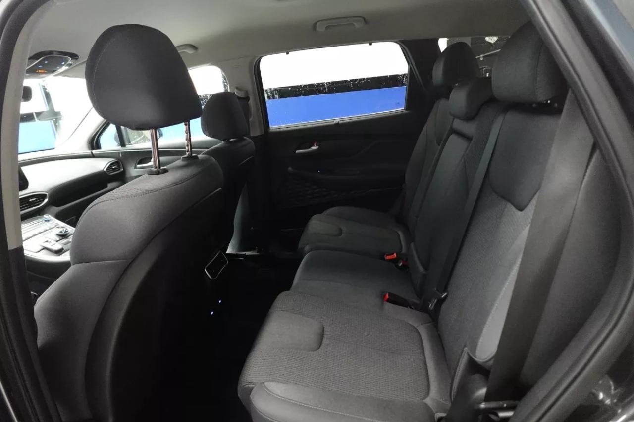 2023 Hyundai Santa Fe PREFERRED   HEATED SEATS    HEATED WHEEL   APPLE C Photo