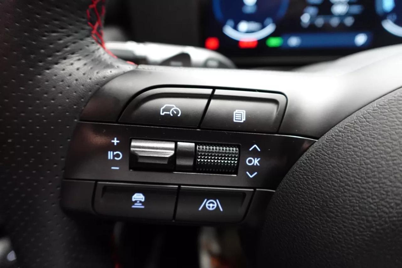 2025 Hyundai Tucson Hybrid N-LINE   HEATED SEATS   HEATED WHEEL   HYBRID   SP Photo