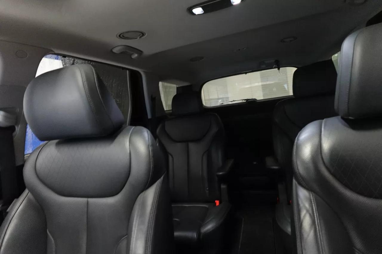 2022 Hyundai PALISADE LUXURY  COOLED SEATS   HEATED SEATS   HEATED WHEEL Photo