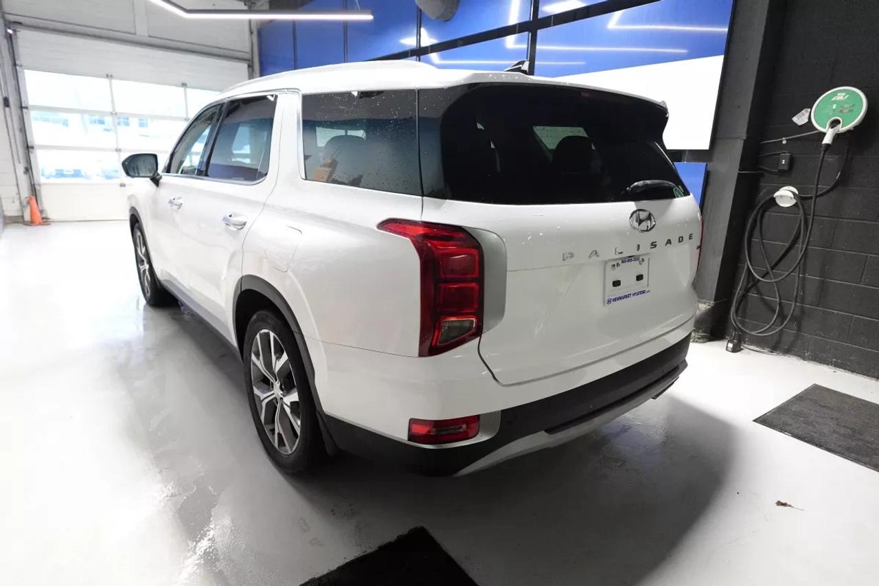 2022 Hyundai PALISADE LUXURY  COOLED SEATS   HEATED SEATS   HEATED WHEEL Photo