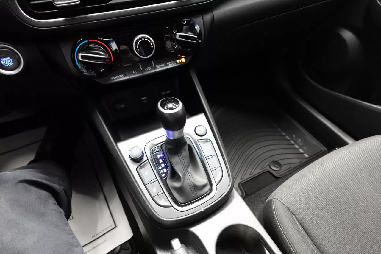 2023 Hyundai KONA PREFERRED ALL WHEEL DRIVE   HEATED SEATS   HEATED Photo