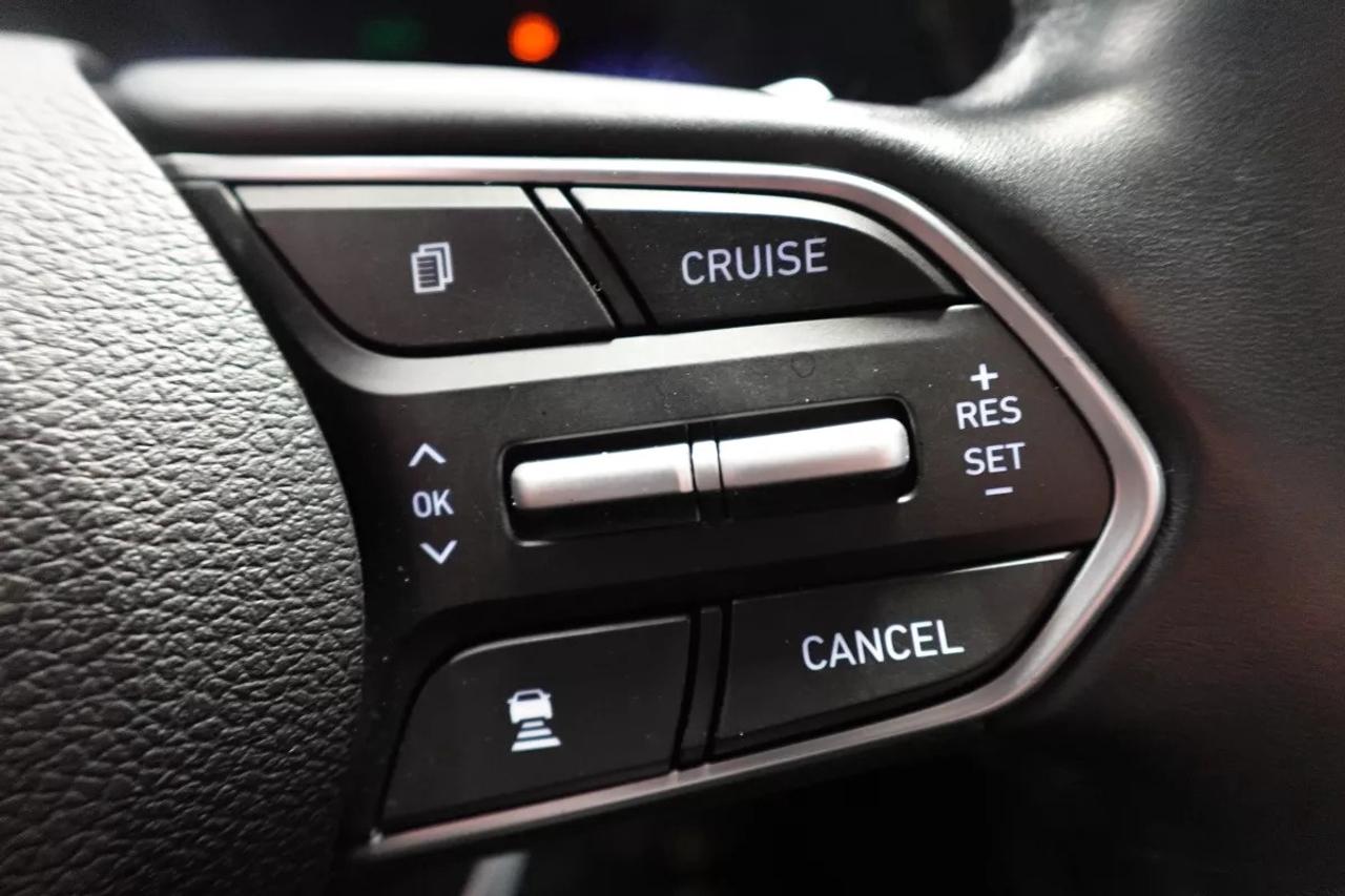 2021 Hyundai PALISADE LUXURY   COOLED SEATS HEATED SEATS   HEATED WHEEL Photo