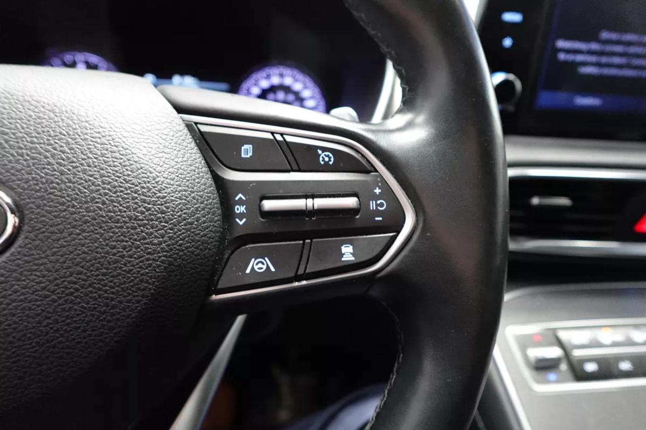 2022 Hyundai Santa Fe 2.4L Photo