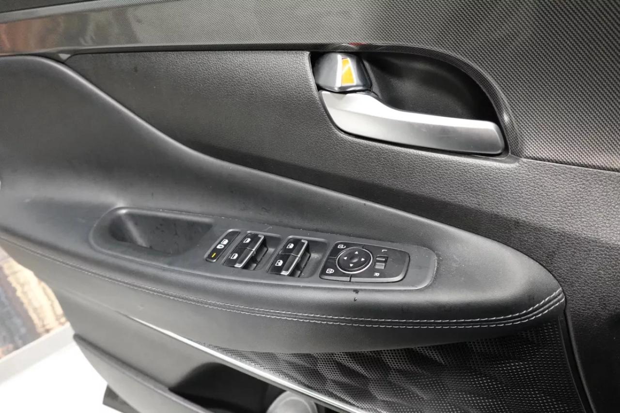 2022 Hyundai Santa Fe 2.4L Photo