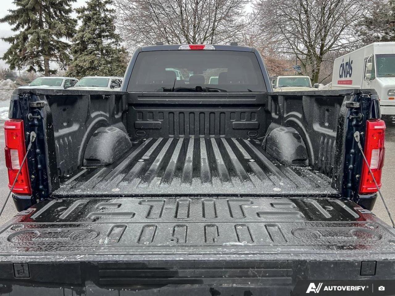 2022 Ford F-150 XLT   5.0L V8   REAR CAMERA   6 5' WHEELBASE Photo