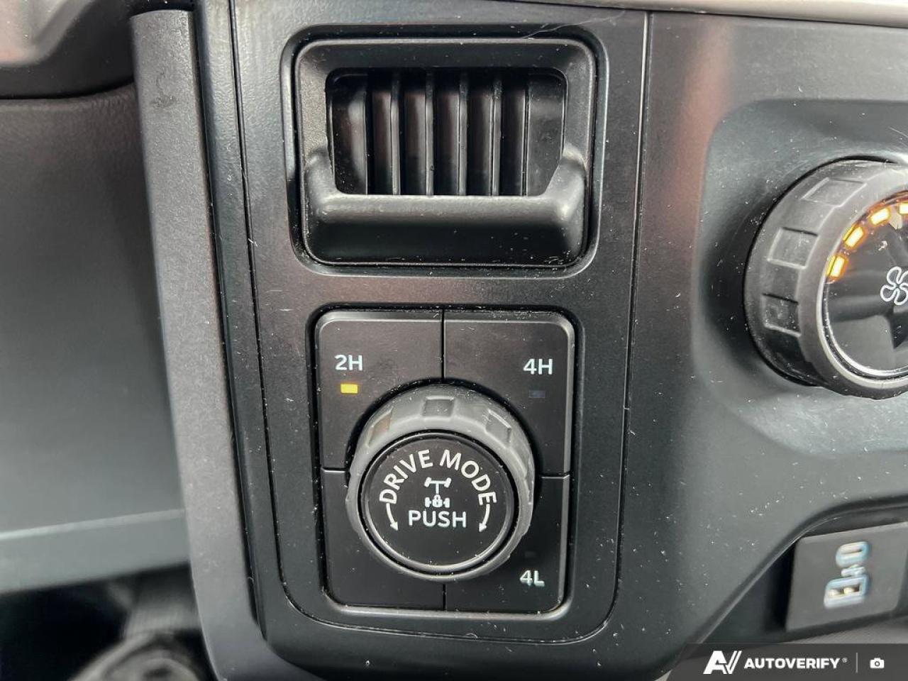 2022 Ford F-150 XLT   5.0L V8   REAR CAMERA   6 5' WHEELBASE Photo