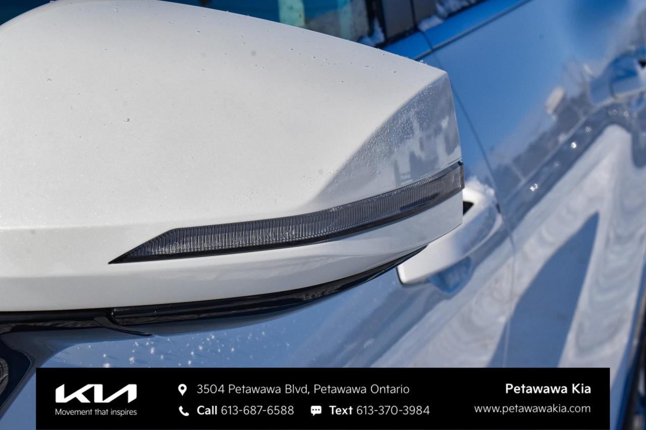 2026 Kia Sportage EX Premium w/Black Interior 4dr All-Wheel Drive Photo3