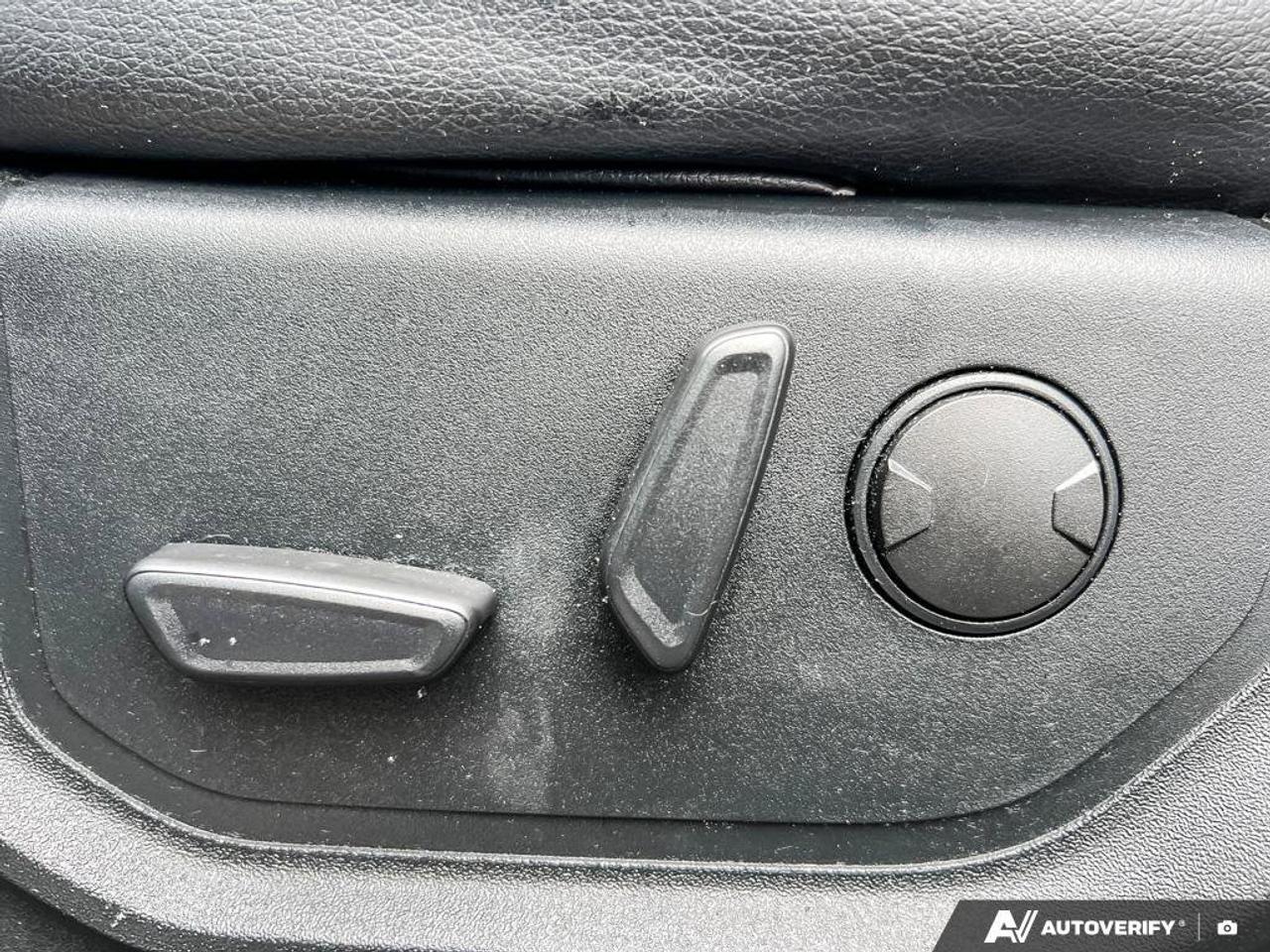 2019 Ford F-150 LARIAT   HTD STEER WHEEL   MOONROOF   LTHR Photo