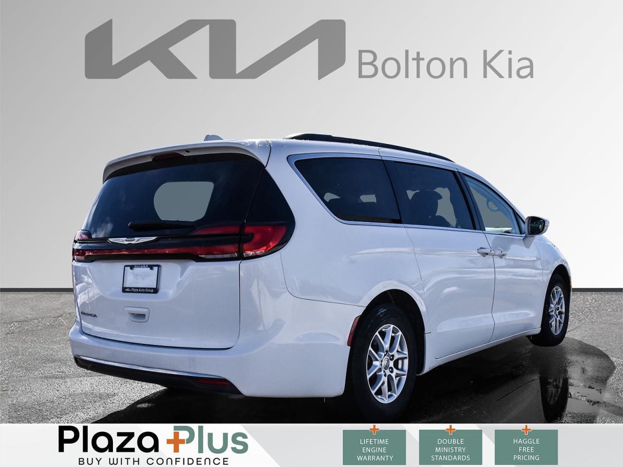 2022 Chrysler Pacifica Touring L Clean CarFax   3rd Row Seating   Loaded Photo