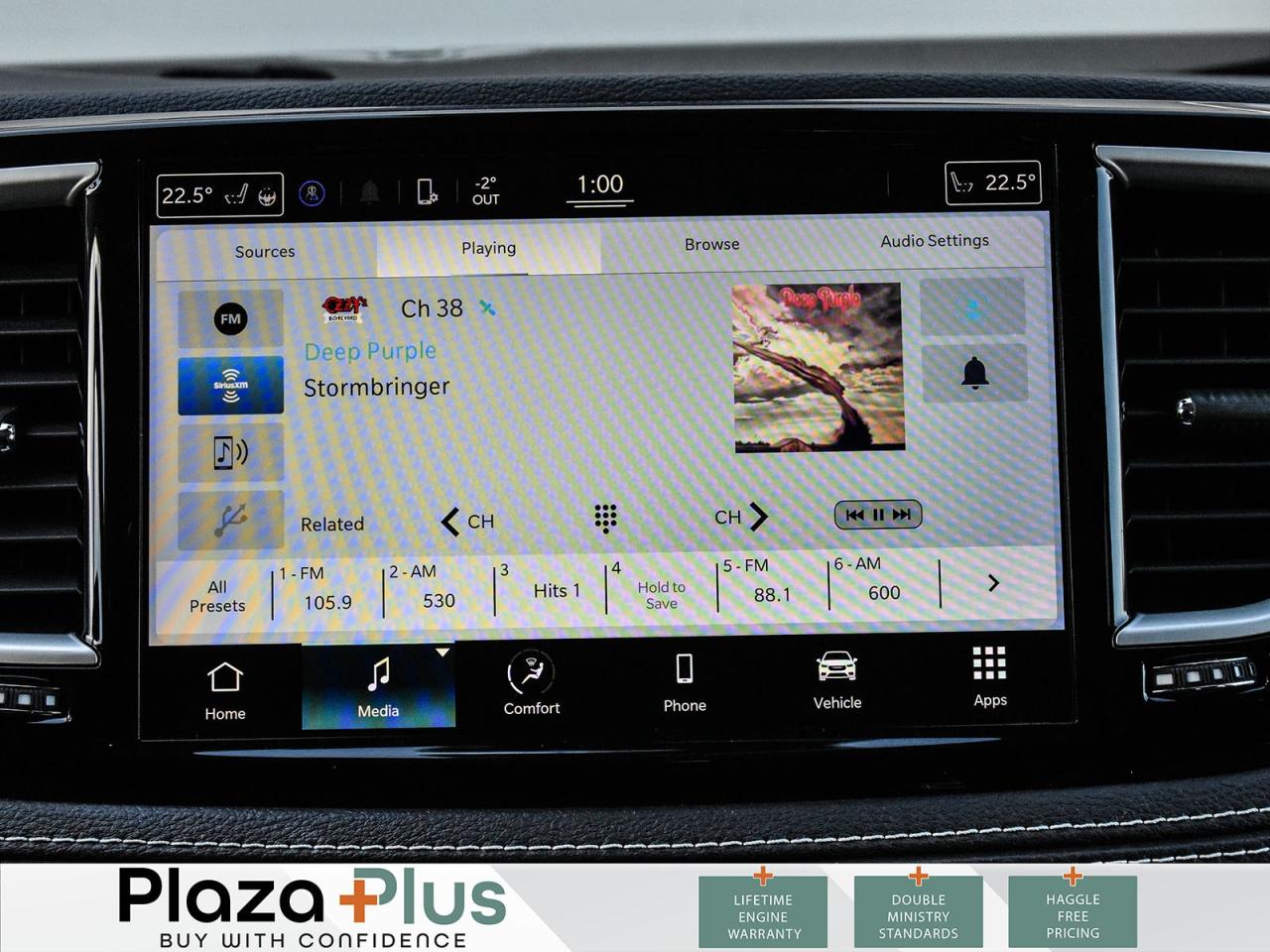 2022 Chrysler Pacifica Touring L Clean CarFax   3rd Row Seating   Loaded Photo