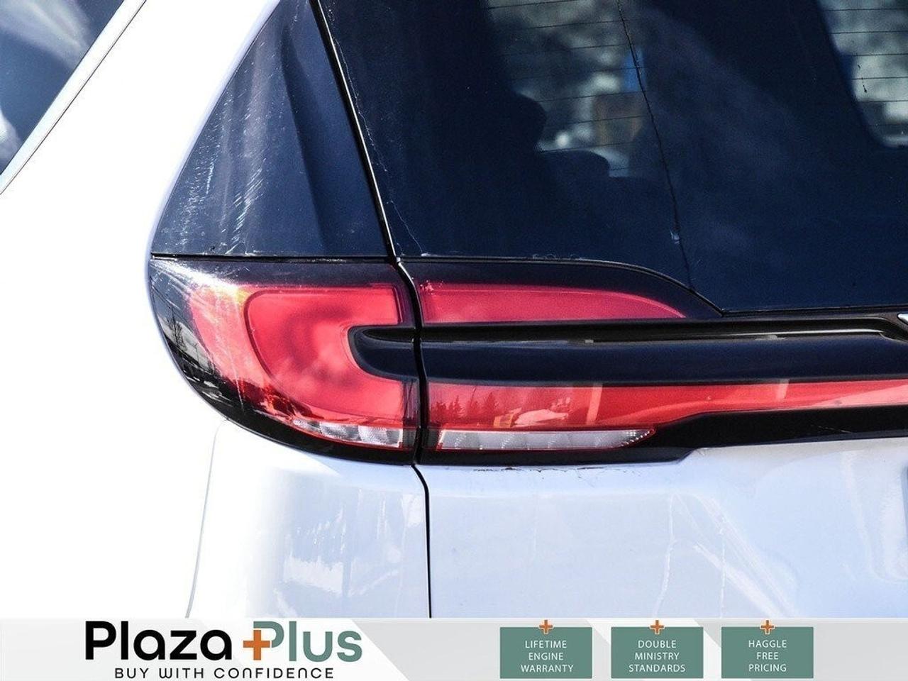 2022 Chrysler Pacifica Touring L Clean CarFax   3rd Row Seating   Loaded Photo