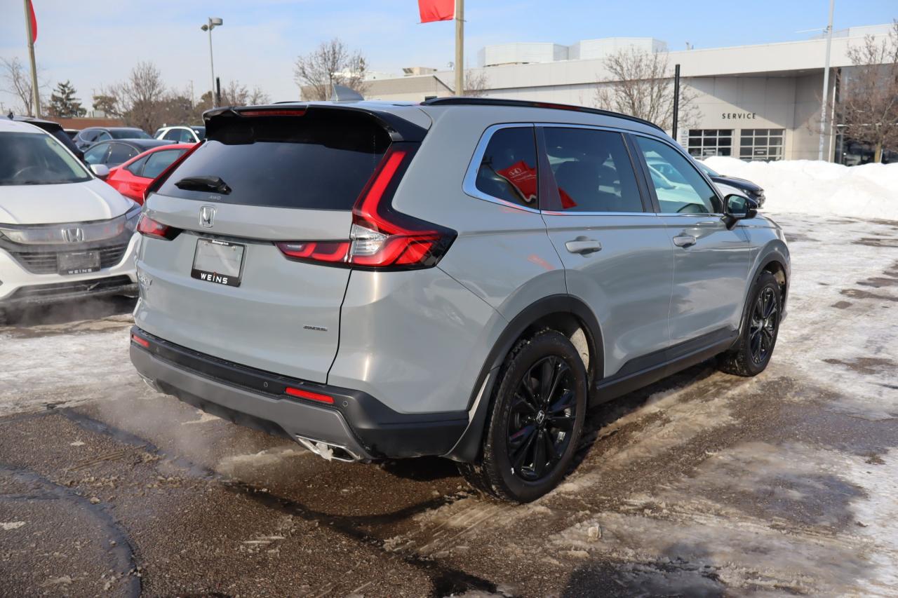 2024 Honda CR-V Hybrid Touring 4dr All-Wheel Drive Photo4