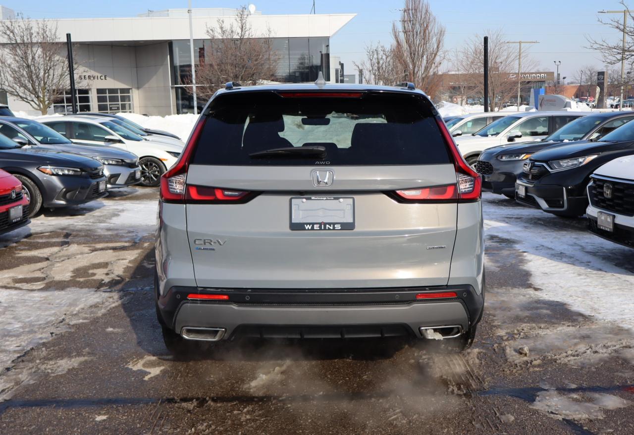 2024 Honda CR-V Hybrid Touring 4dr All-Wheel Drive Photo