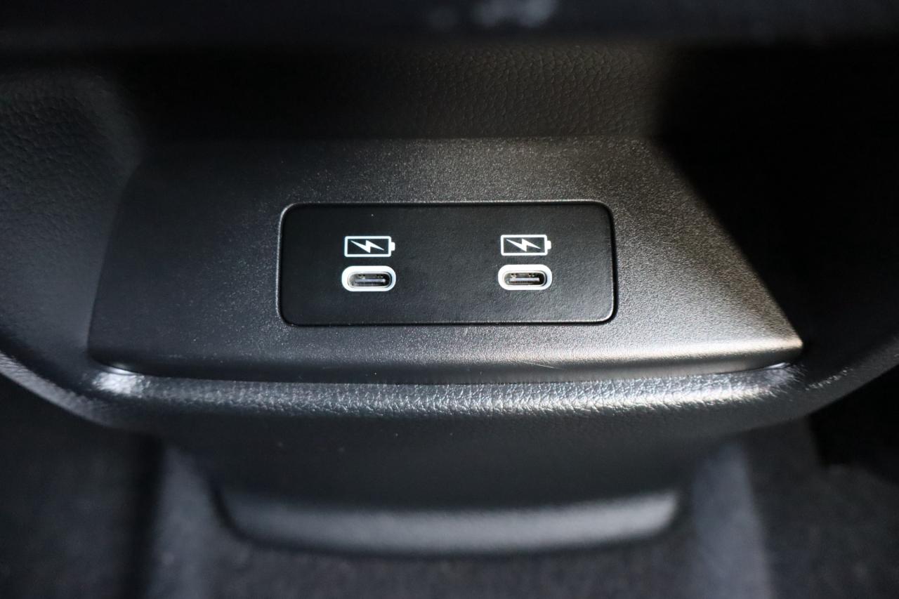 2024 Honda CR-V Hybrid Touring 4dr All-Wheel Drive Photo