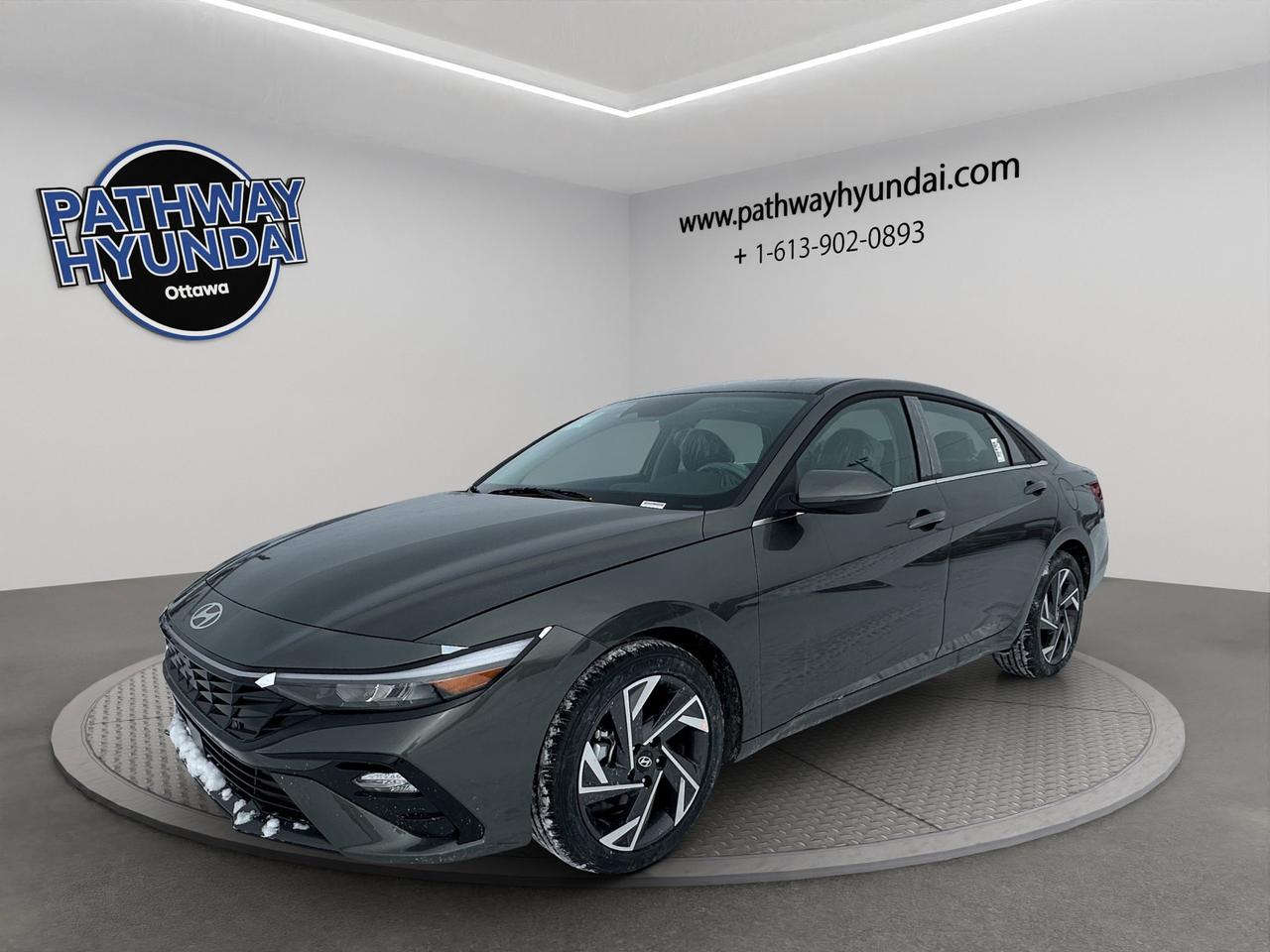 2026 Hyundai Elantra Luxury Photo