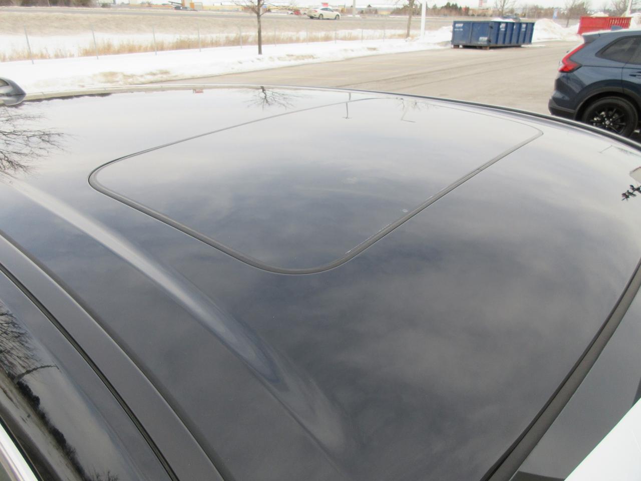 2024 Honda CR-V Hybrid EX-L 4dr All-Wheel Drive Photo