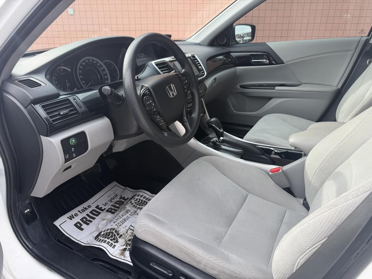 2016 Honda Accord Sedan 4dr I4 CVT LX w-Honda Sensing / ONE OWNER / MINT Photo