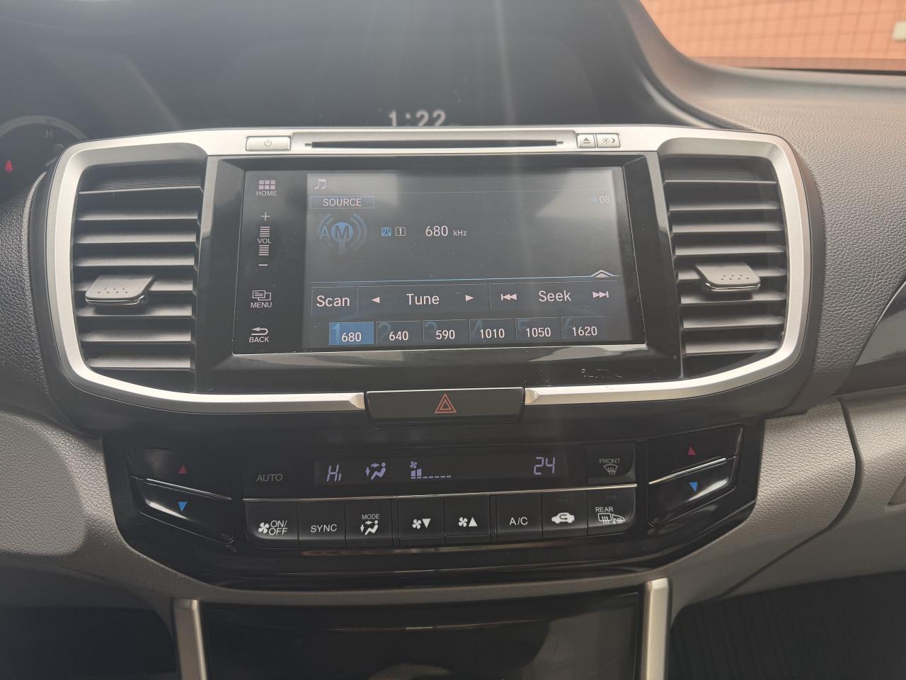 2016 Honda Accord Sedan 4dr I4 CVT LX w-Honda Sensing / ONE OWNER / MINT Photo