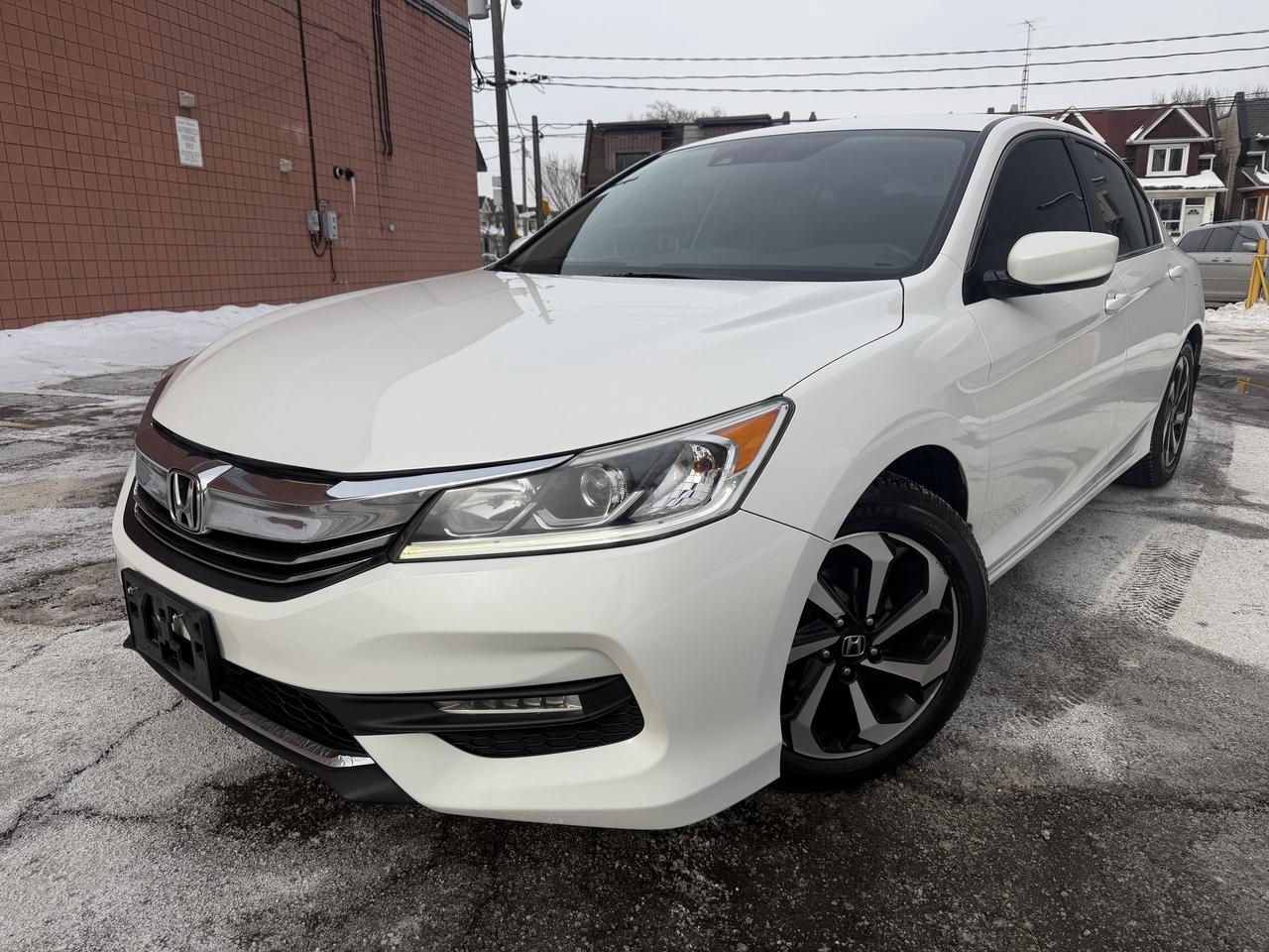 2016 Honda Accord Sedan 4dr I4 CVT LX w-Honda Sensing / ONE OWNER / MINT Photo0