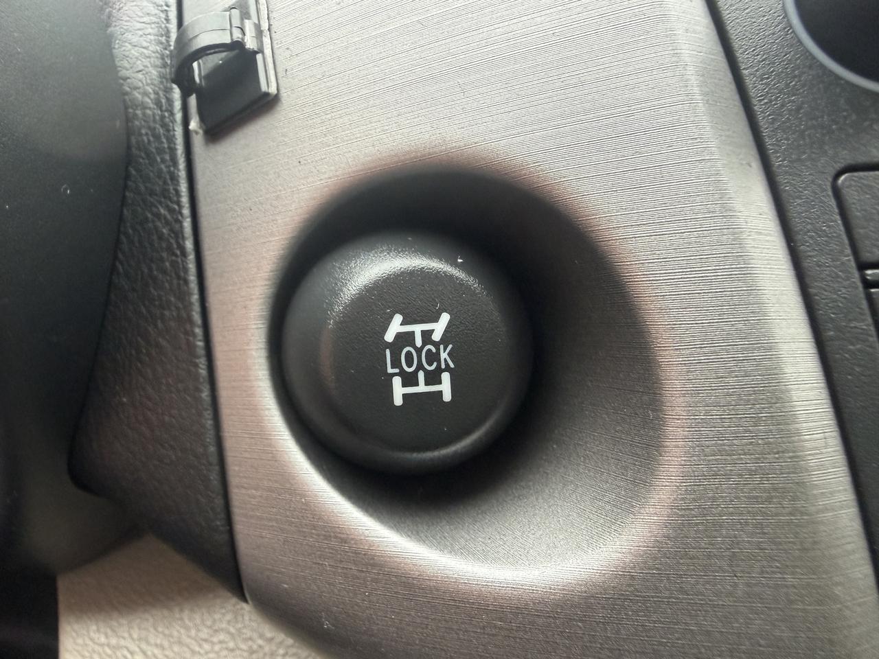 2008 Toyota RAV4 Limited 4X4 !!! ONLY 157396 KMS !!! CERTIFIED !! Photo