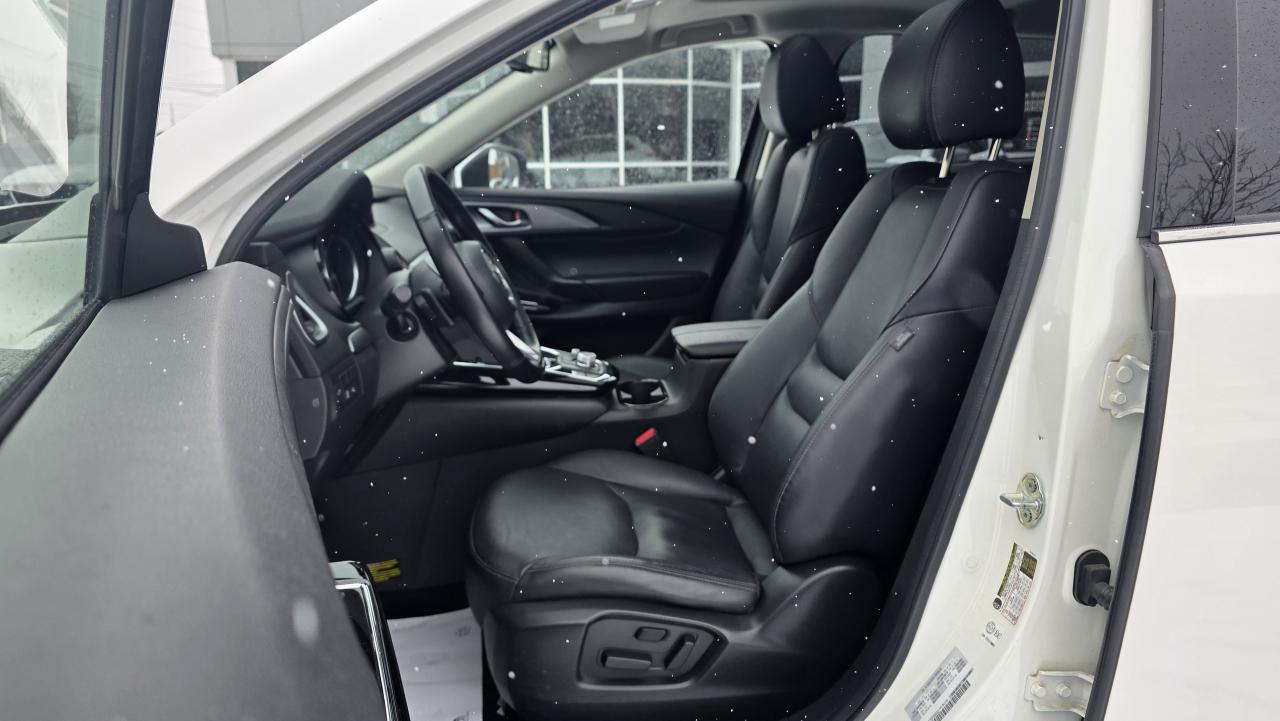 2023 Mazda CX-9 7 PASSENGERS AWD LOW LOW KM 1 OWNER CLEAN CARFAX Photo