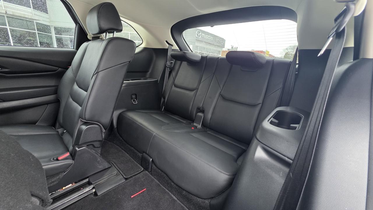 2023 Mazda CX-9 7 PASSENGERS AWD LOW LOW KM 1 OWNER CLEAN CARFAX Photo