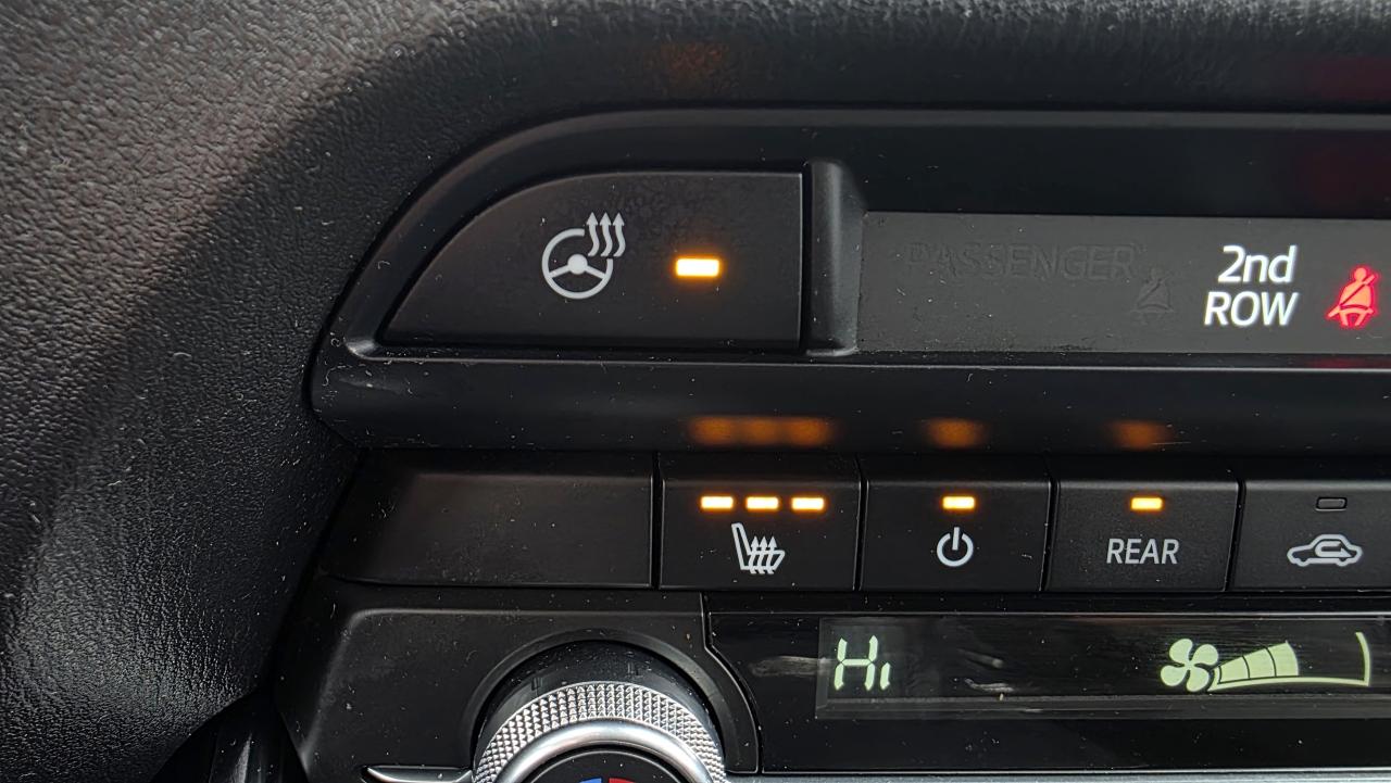 2023 Mazda CX-9 7 PASSENGERS AWD LOW LOW KM 1 OWNER CLEAN CARFAX Photo