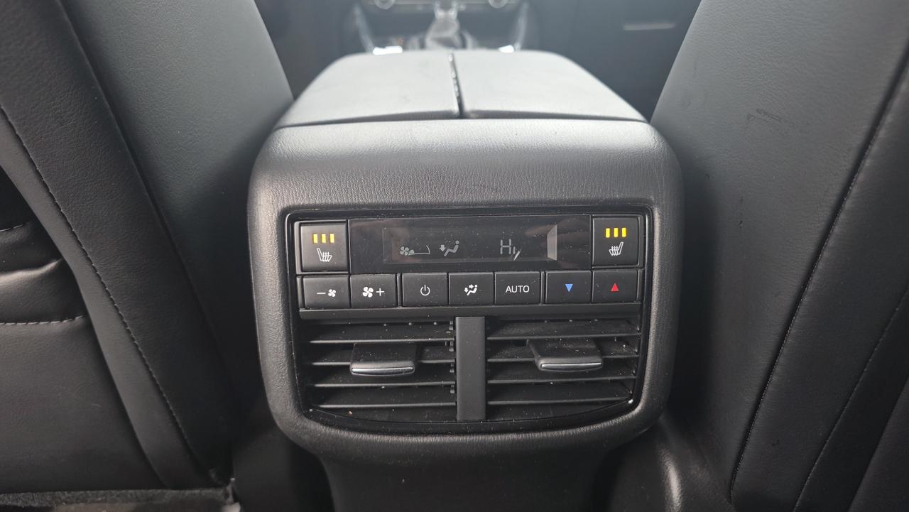 2023 Mazda CX-9 7 PASSENGERS NEW TIRES 1 OWNER CLEAN CARFAX Photo