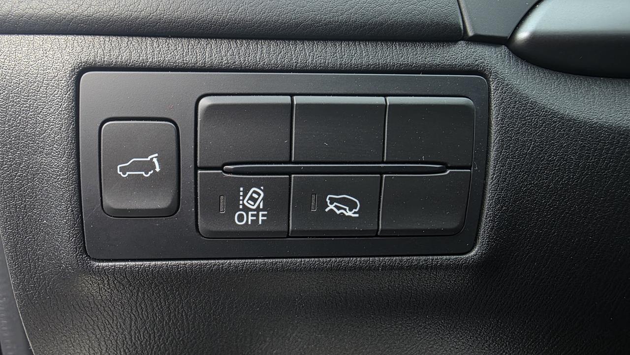 2023 Mazda CX-9 7 PASSENGERS NEW TIRES 1 OWNER CLEAN CARFAX Photo