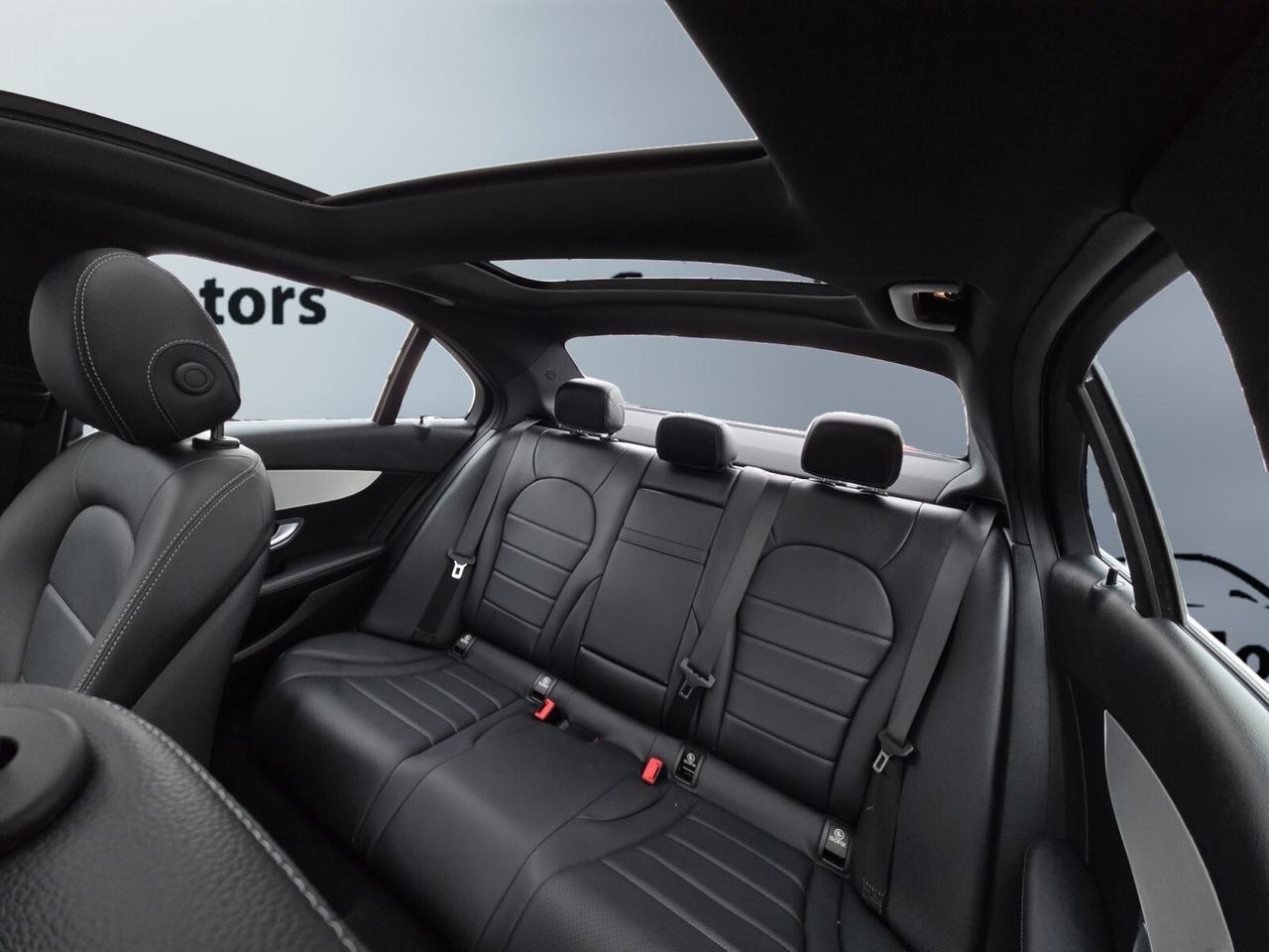 2016 Mercedes-Benz C-Class C300 4MATIC AMG PKG * NO ACCIDENTS / PANO / BLIND Photo