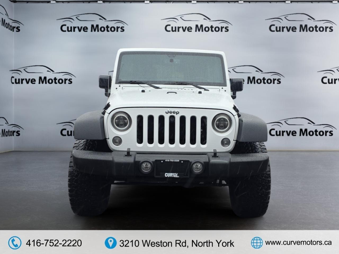 2017 Jeep WRANGLER UNLIMITED 4WD 4dr Sport * 1 OWNER / LOW KM / AUTOMATIC / 3.6 Photo