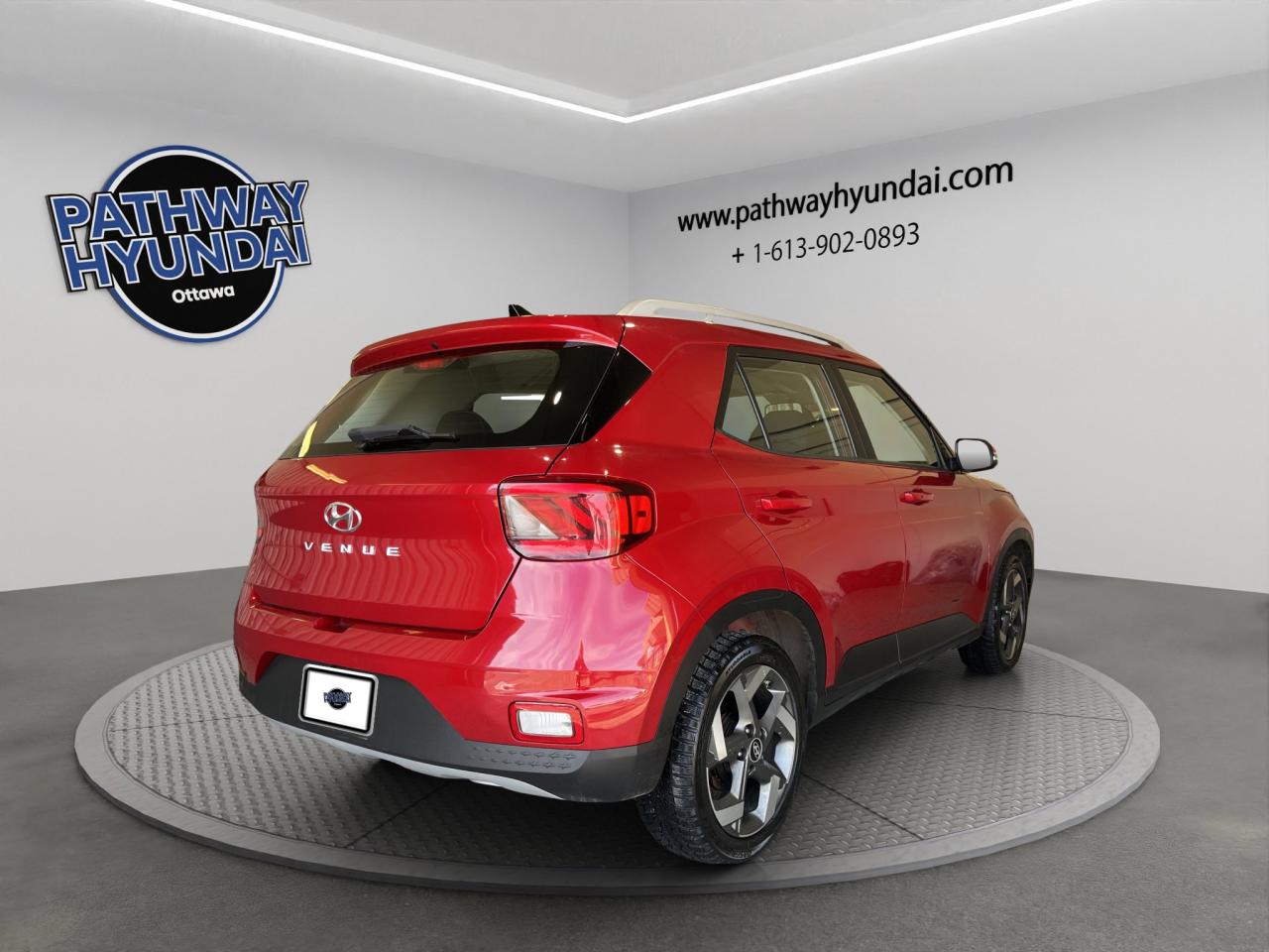 2022 Hyundai Venue Trend | Reverse Cam | Heated Seats Photo