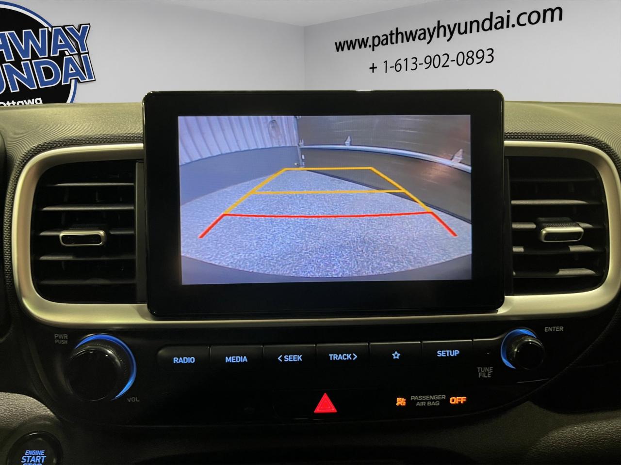 2022 Hyundai Venue Trend | Reverse Cam | Heated Seats Photo