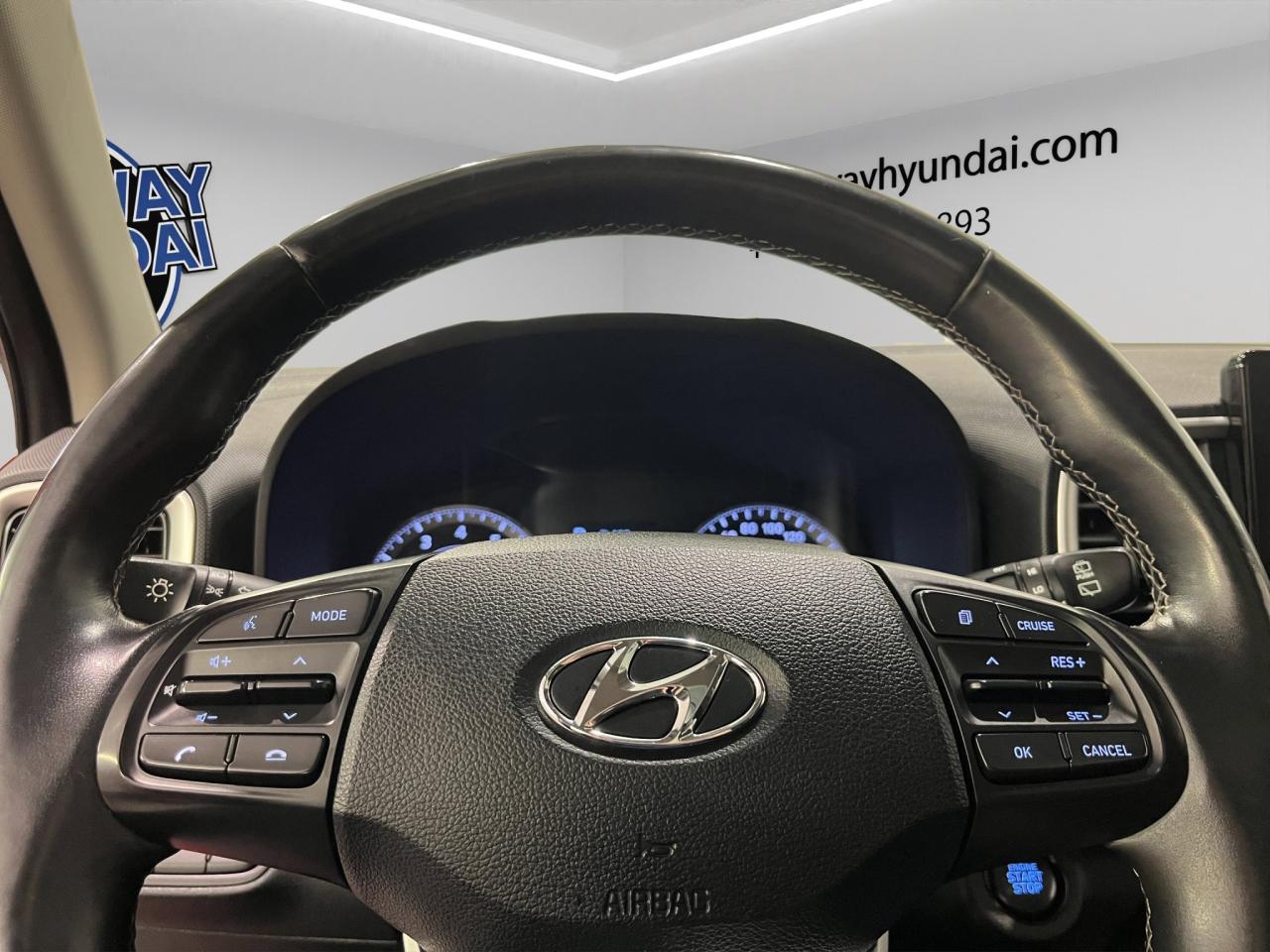 2022 Hyundai Venue Trend | Reverse Cam | Heated Seats Photo